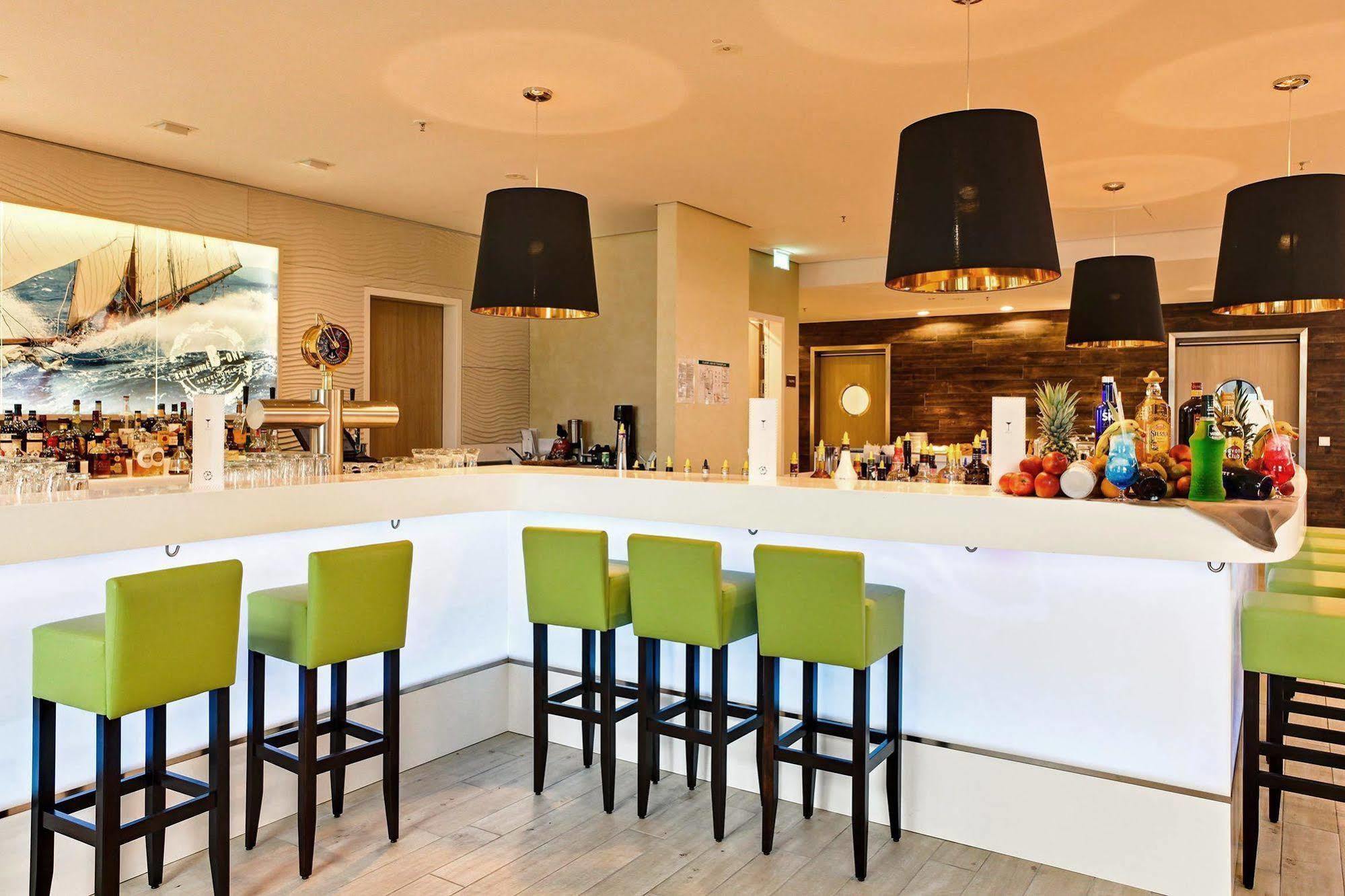 Seetelhotel Kaiserstrand Beachhotel Heringsdorf  Eksteriør billede